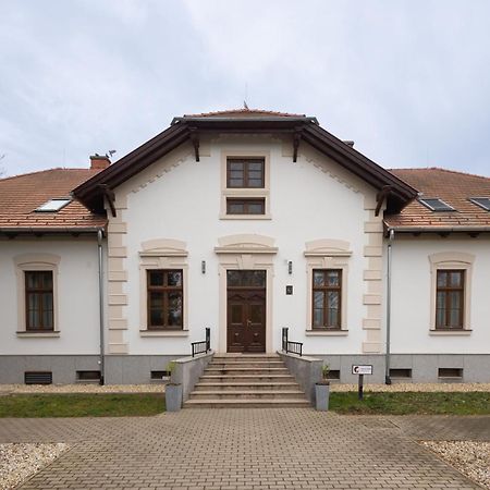 Hotel Vadkert Major Sárvár Exterior foto
